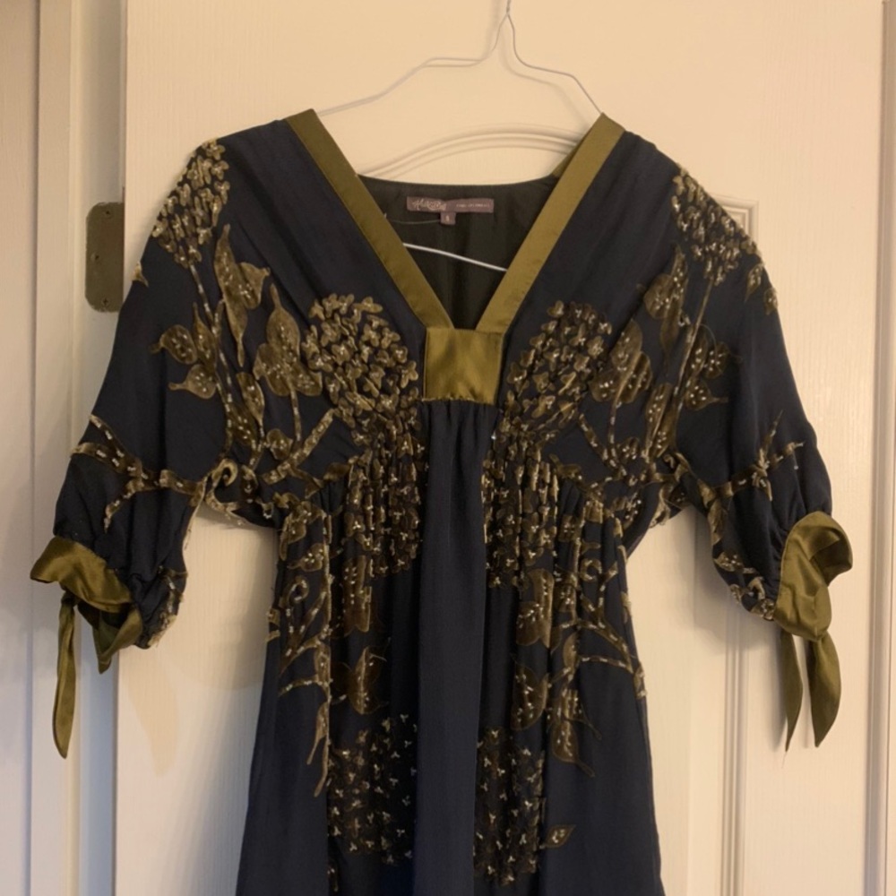 Only worn a few times